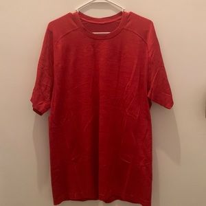 Men’s XL Lululemon t shirt